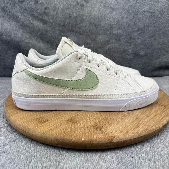 Nike SB Charge Canvas Shoe Women Size 10 White Green Skate Low DH3161-002 Swoosh - Picture 1 of 9